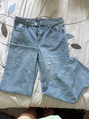 Embroidered Light Blue Straight-Leg Women's Jeans